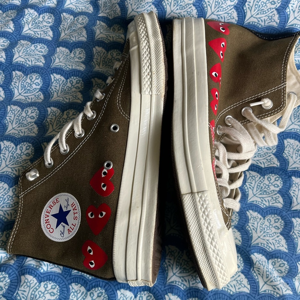 Comme des Garcons Play x Chuck 70 Hi Top 'Multi Heart' Olive M9/ W11 - Picture 5 of 9